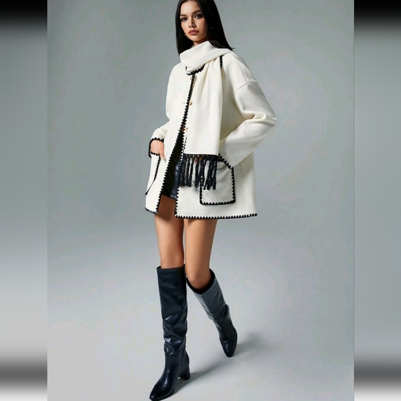 New Autumn And Winter Hepburn Style Design Raccoon Velvet Knitted Coat - Picture 2 of 6